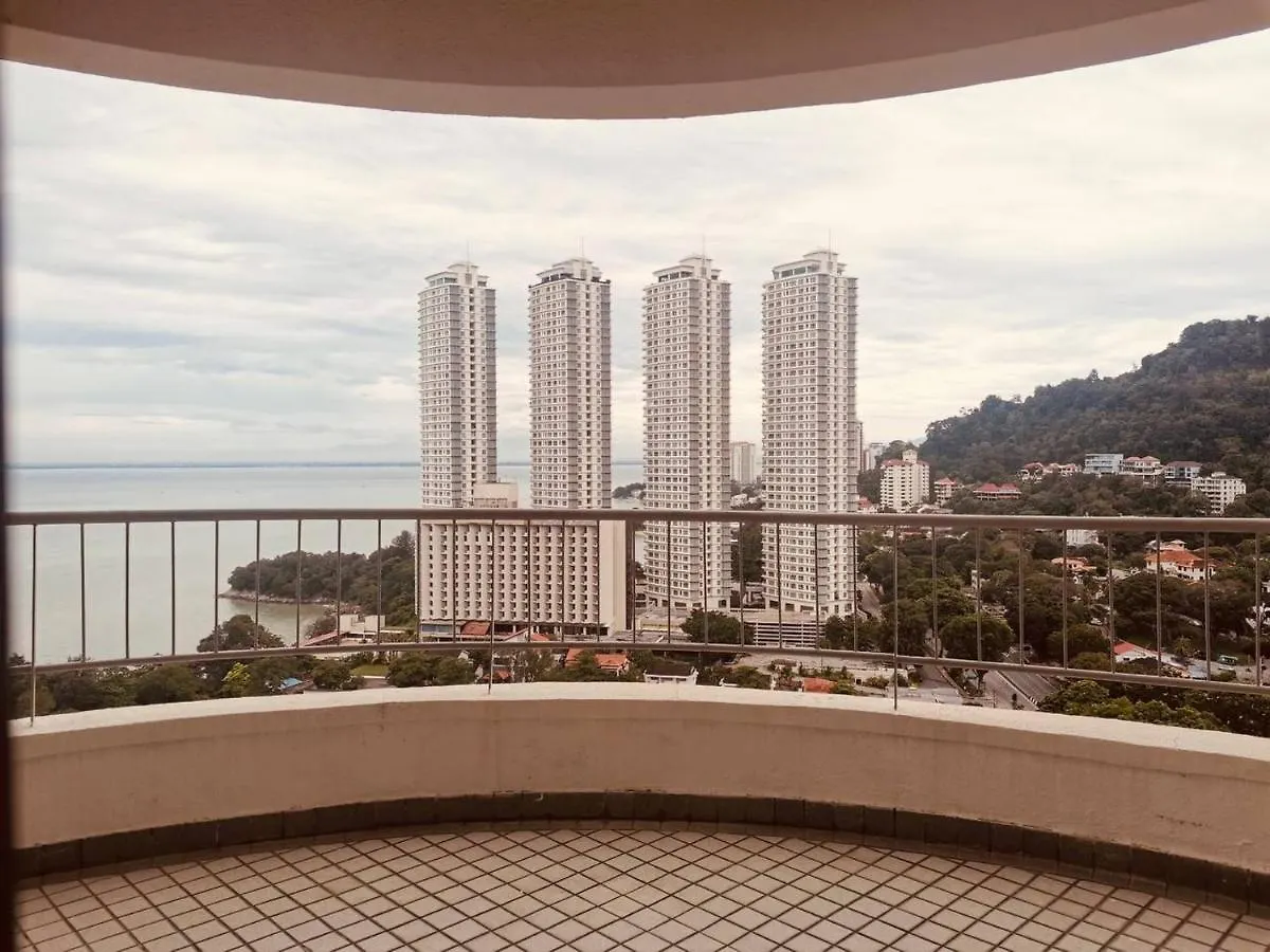 Seaview Deluxe Studio Couples Room S Tanjung Bungah (Penang)