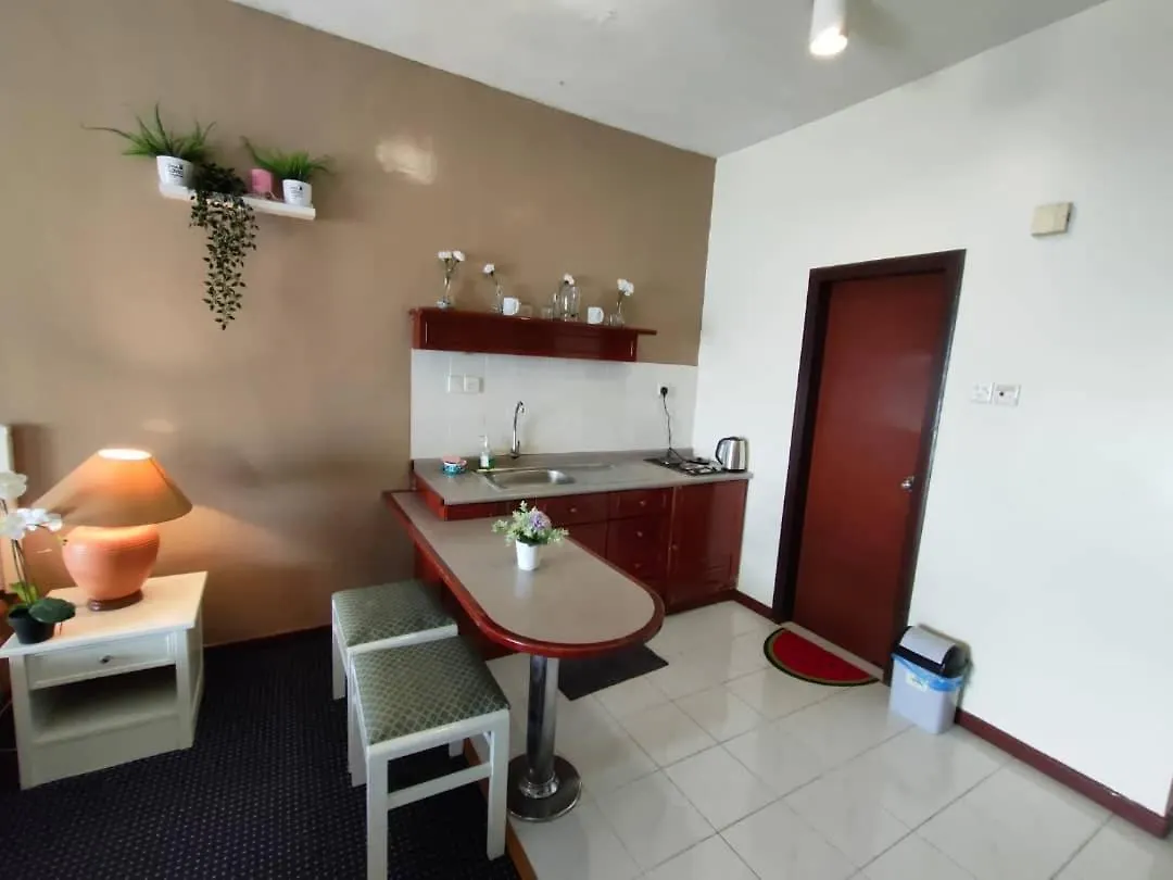Aparthotel Seaview Deluxe Studio Couples Room S Malaysia
